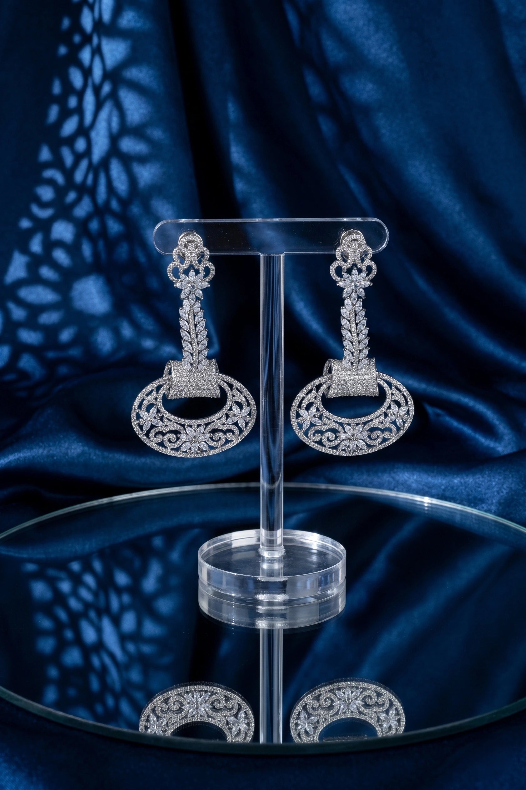 Divine diamond earring