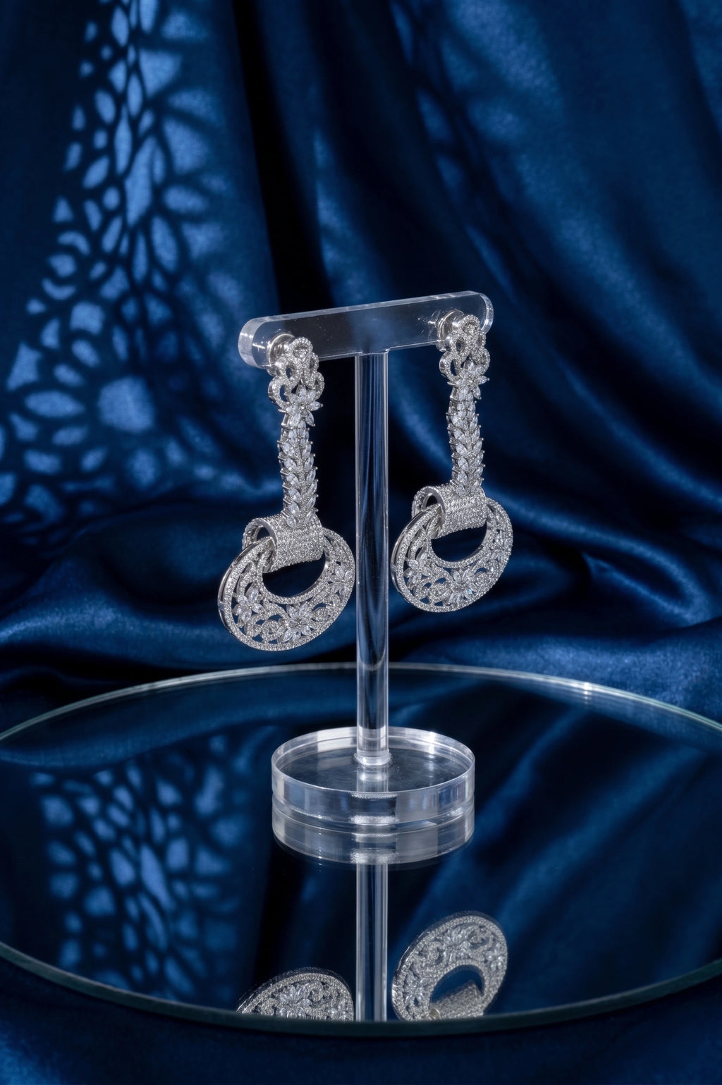 Divine diamond earring