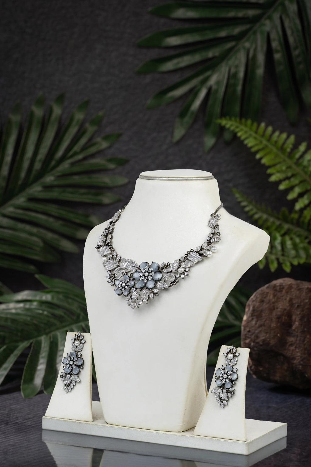 Trendy Diamond set