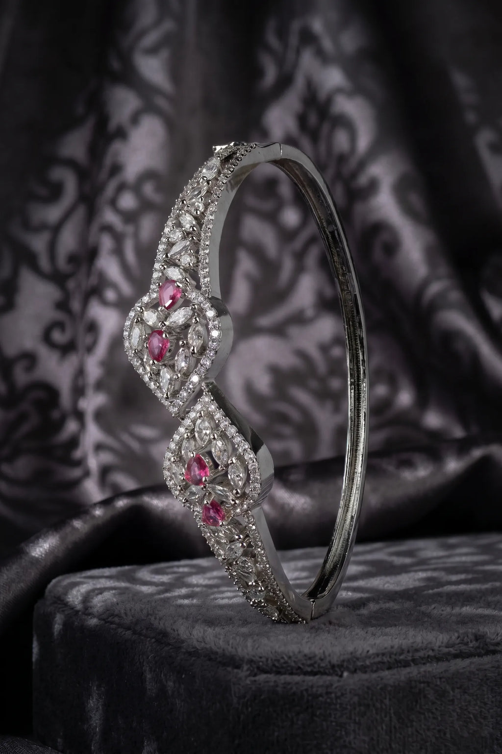Youth diamond bracelete
