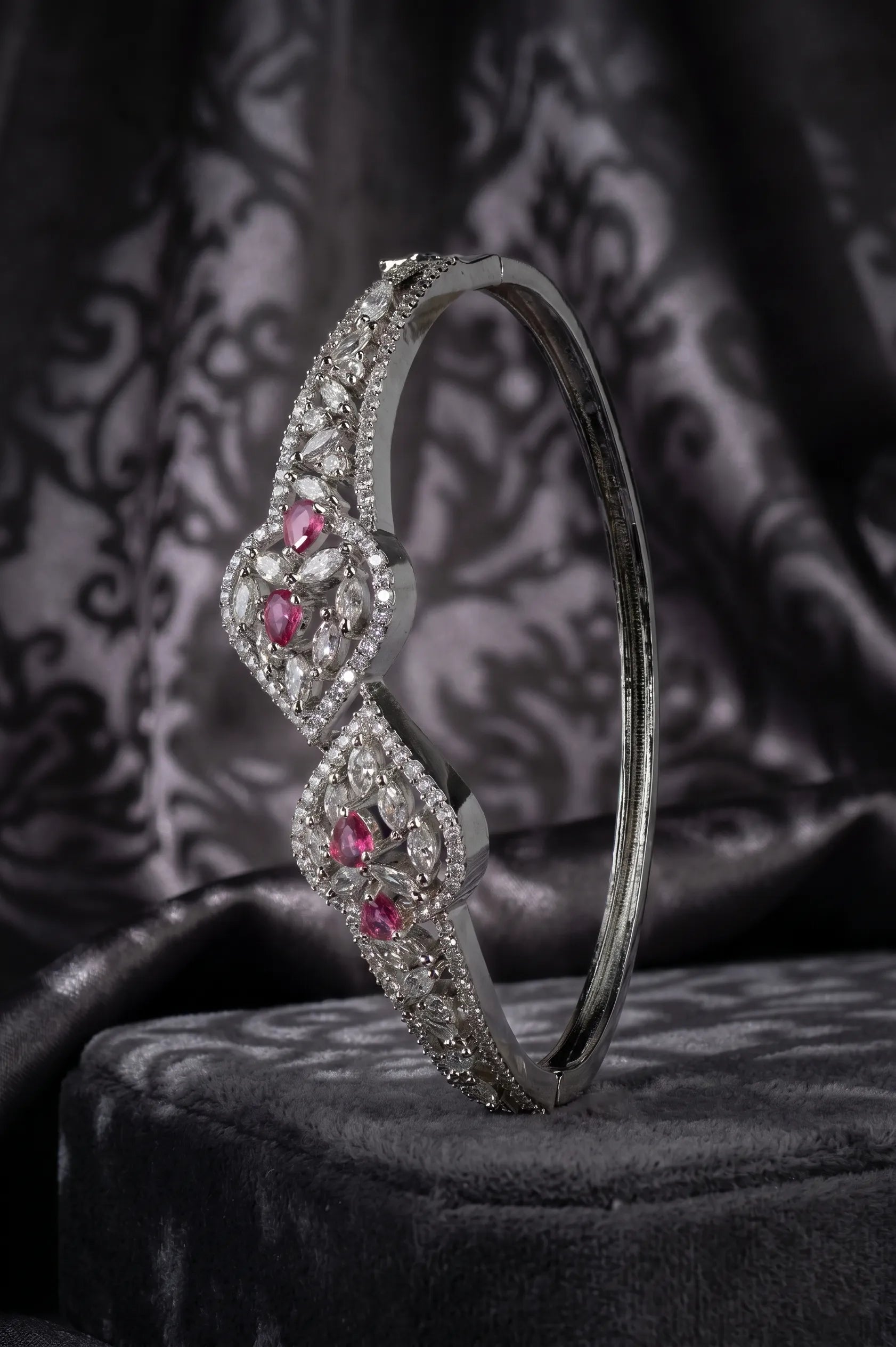 Youth diamond bracelete