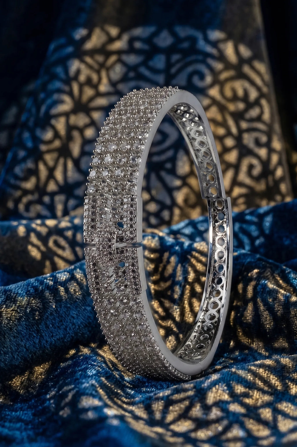 Ambrosial diamond bracelete
