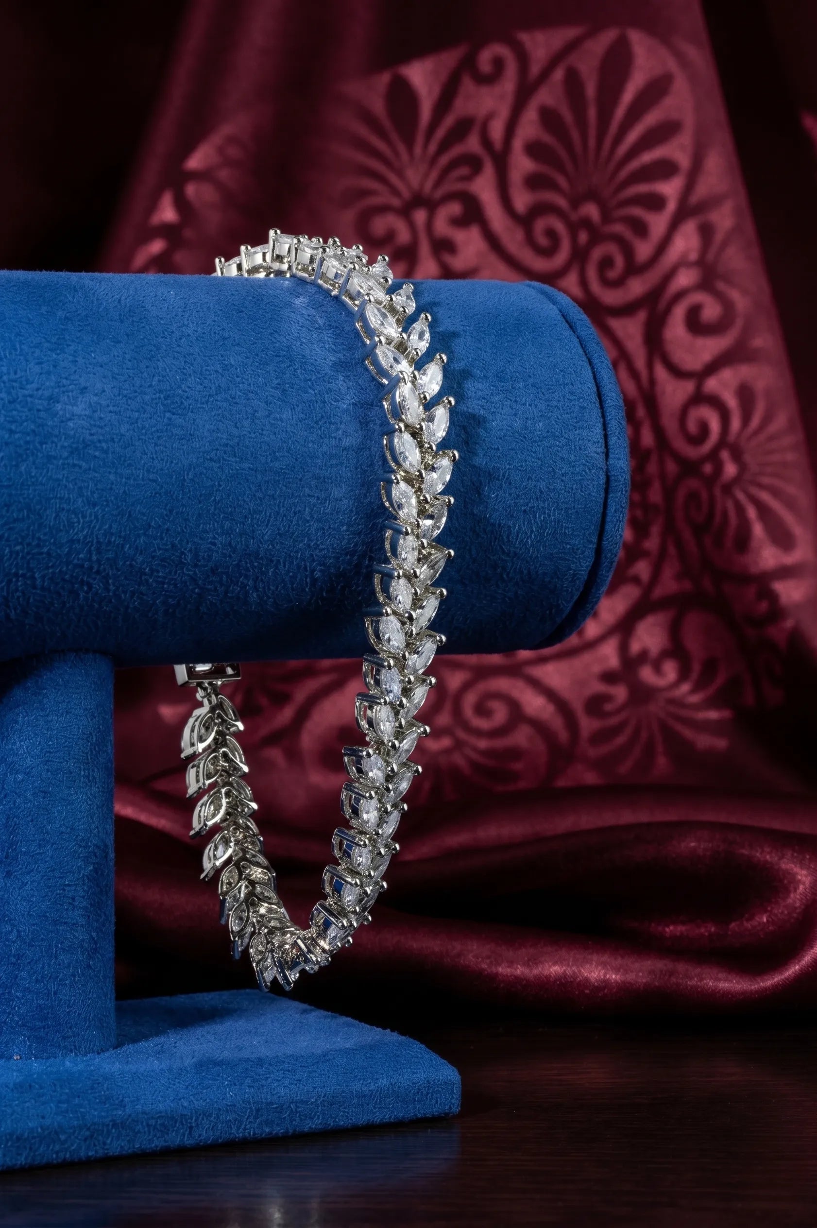 Wonder diamond bracelete