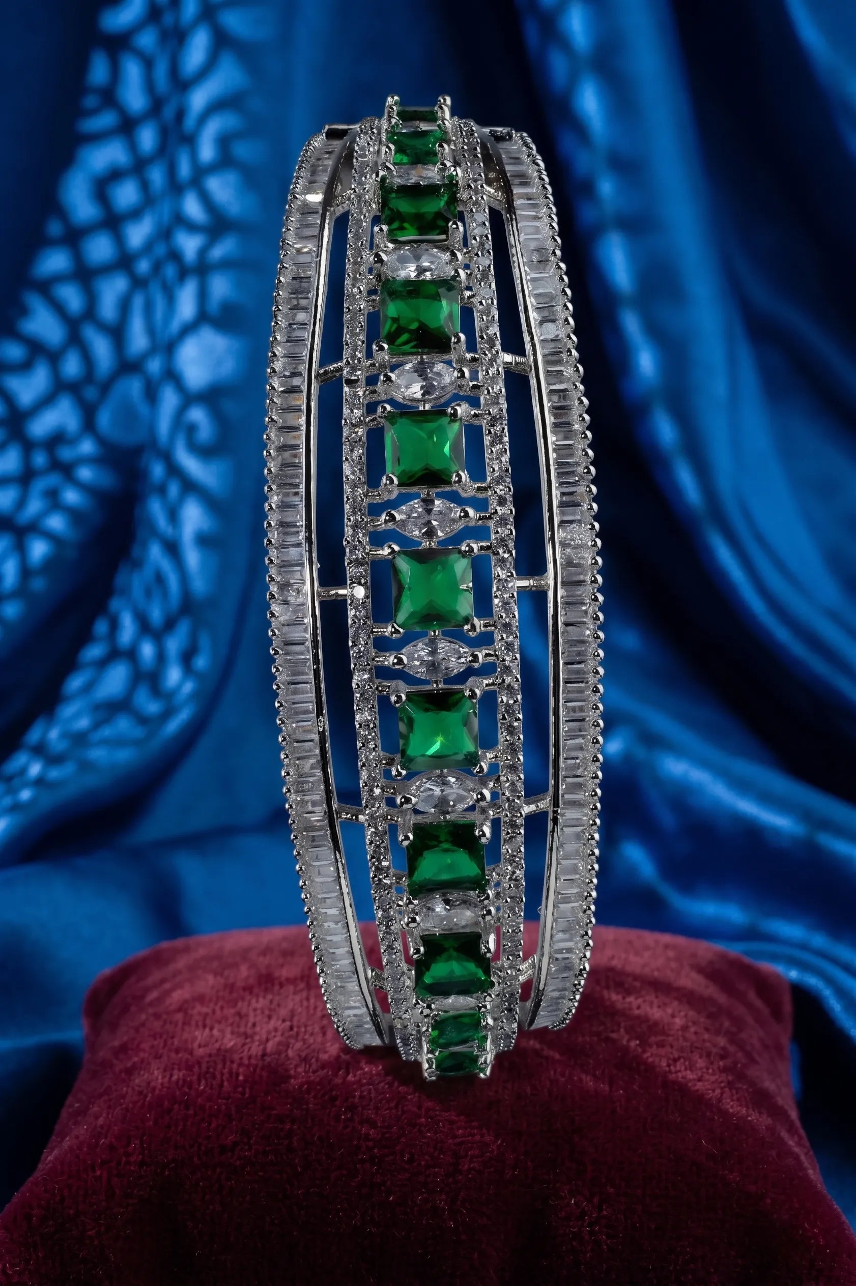 VelvetTouch diamond bracelete