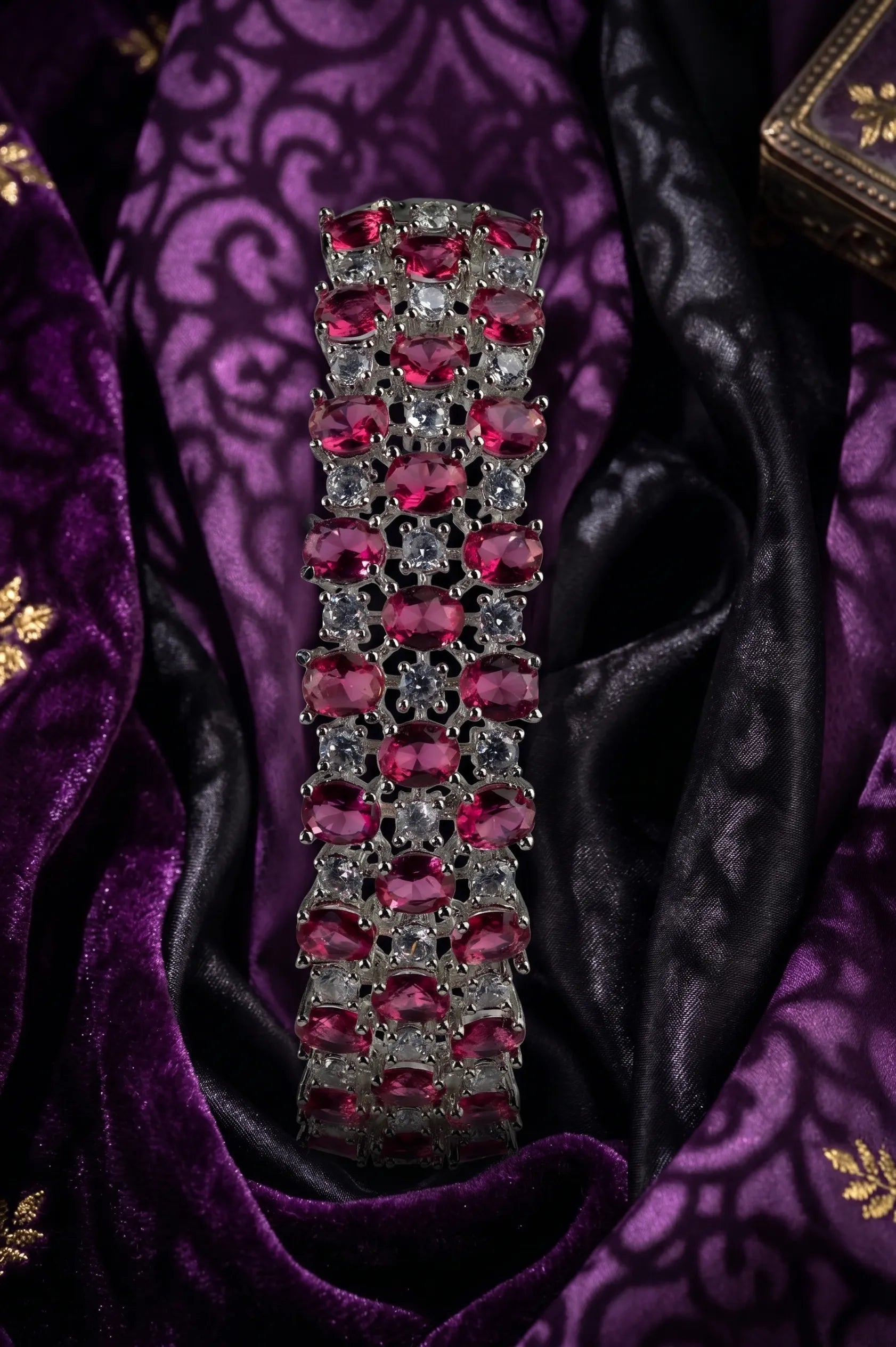 Zenith diamond bracelete