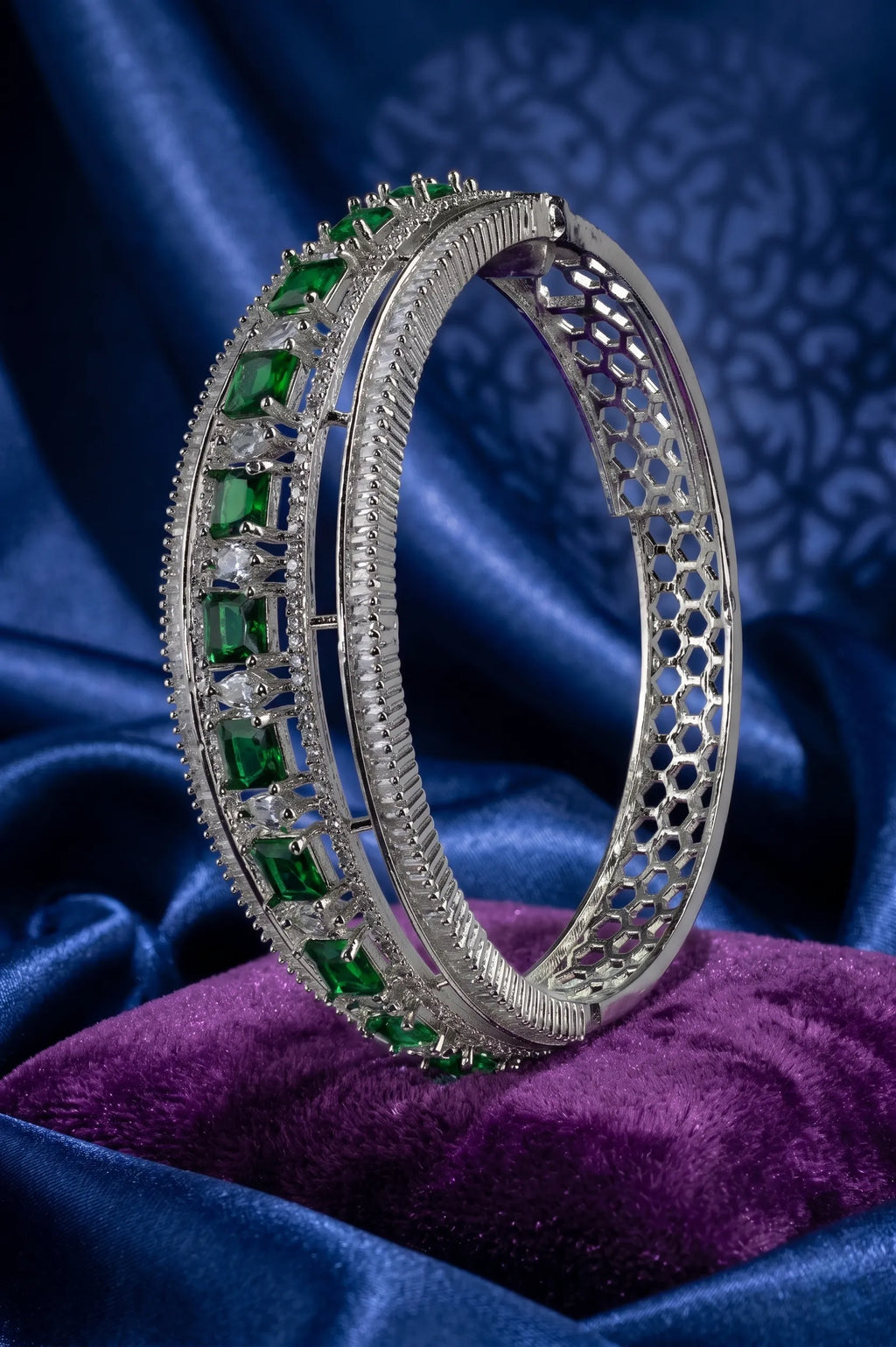 VelvetTouch diamond bracelete
