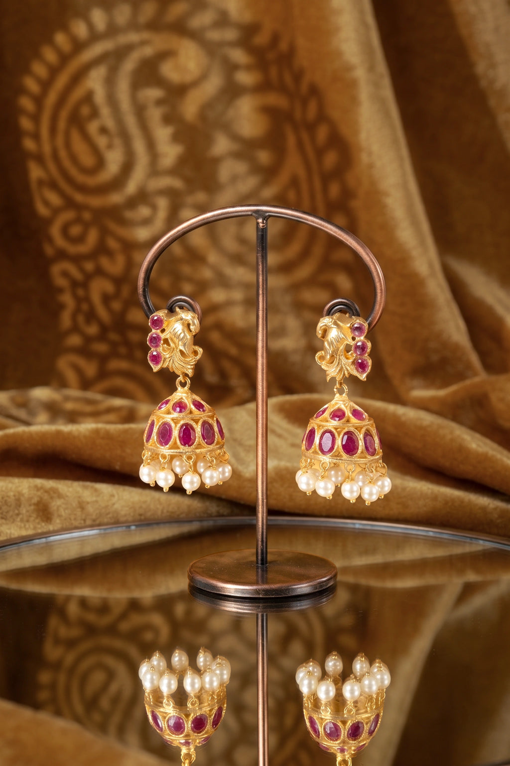 Alluring polki earring