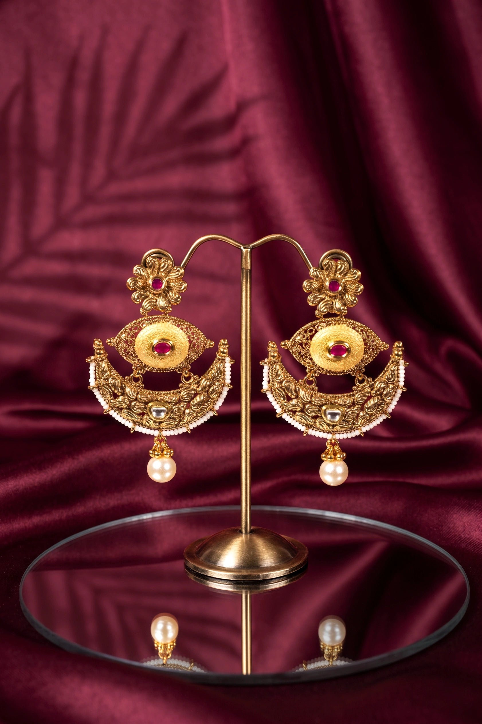 Bold polki earring
