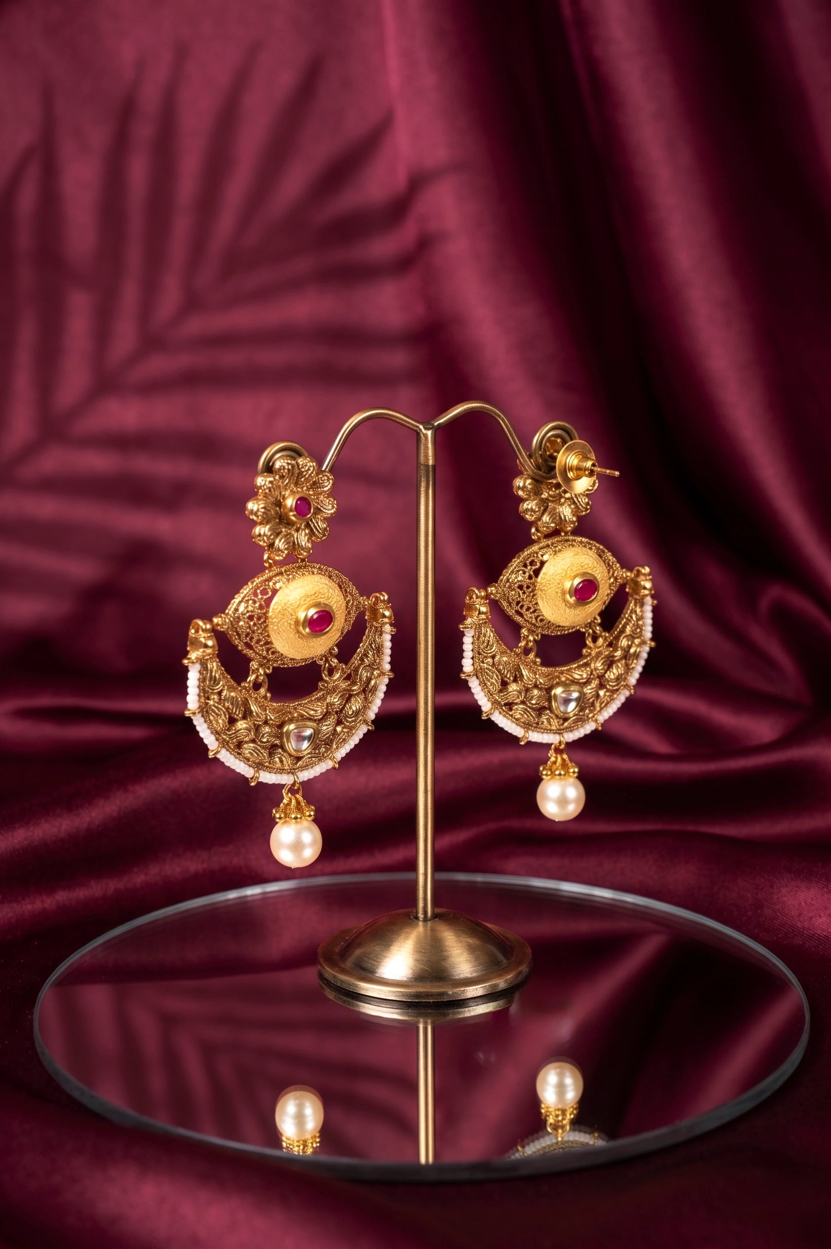 Bold polki earring