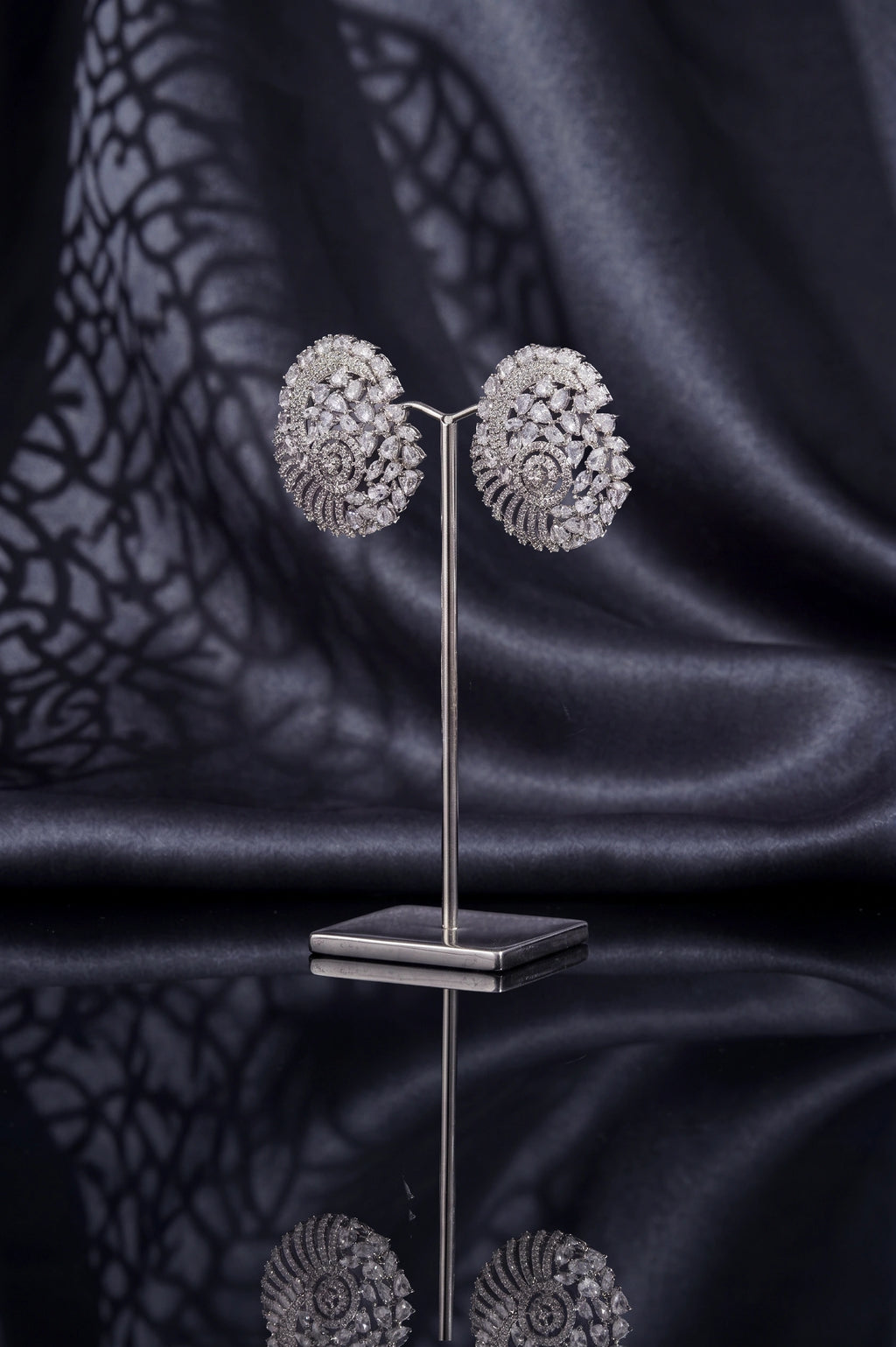 Urban diamond earring