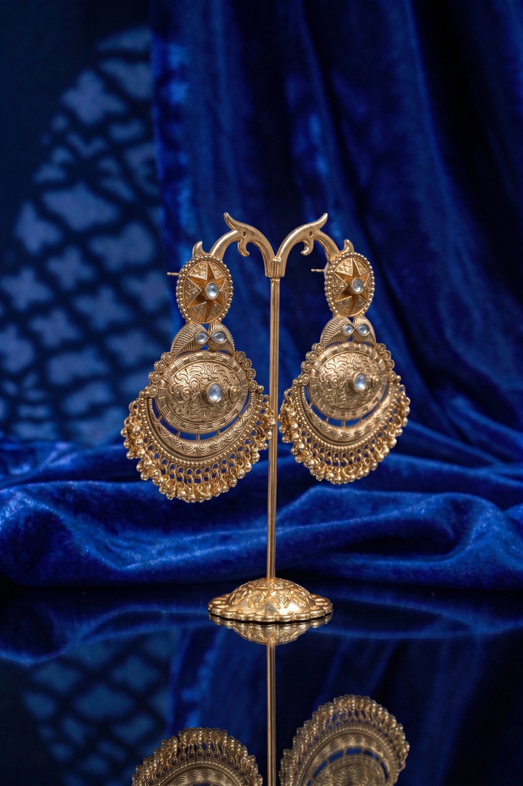 Dazzling polki earring