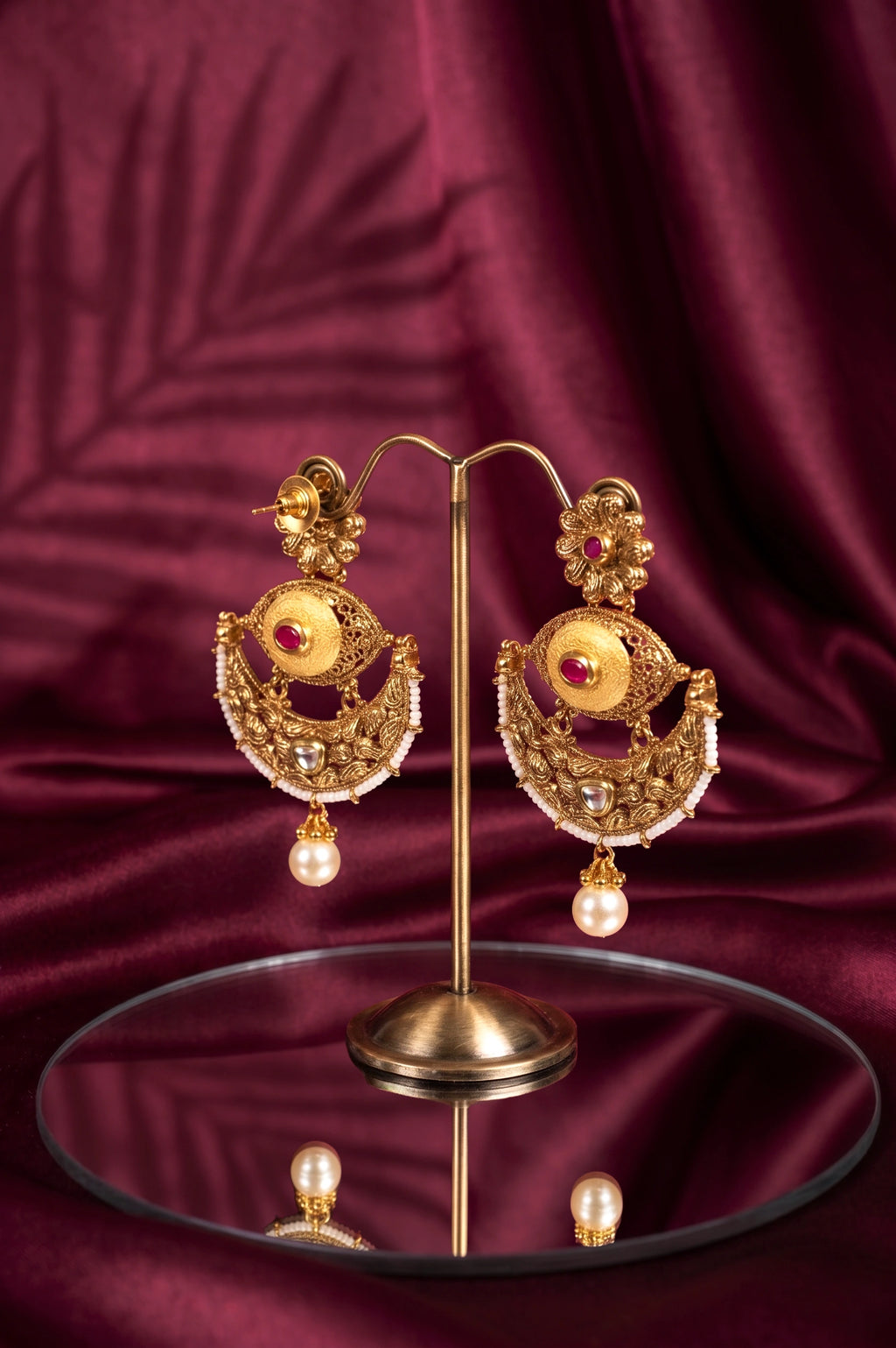 Bold polki earring
