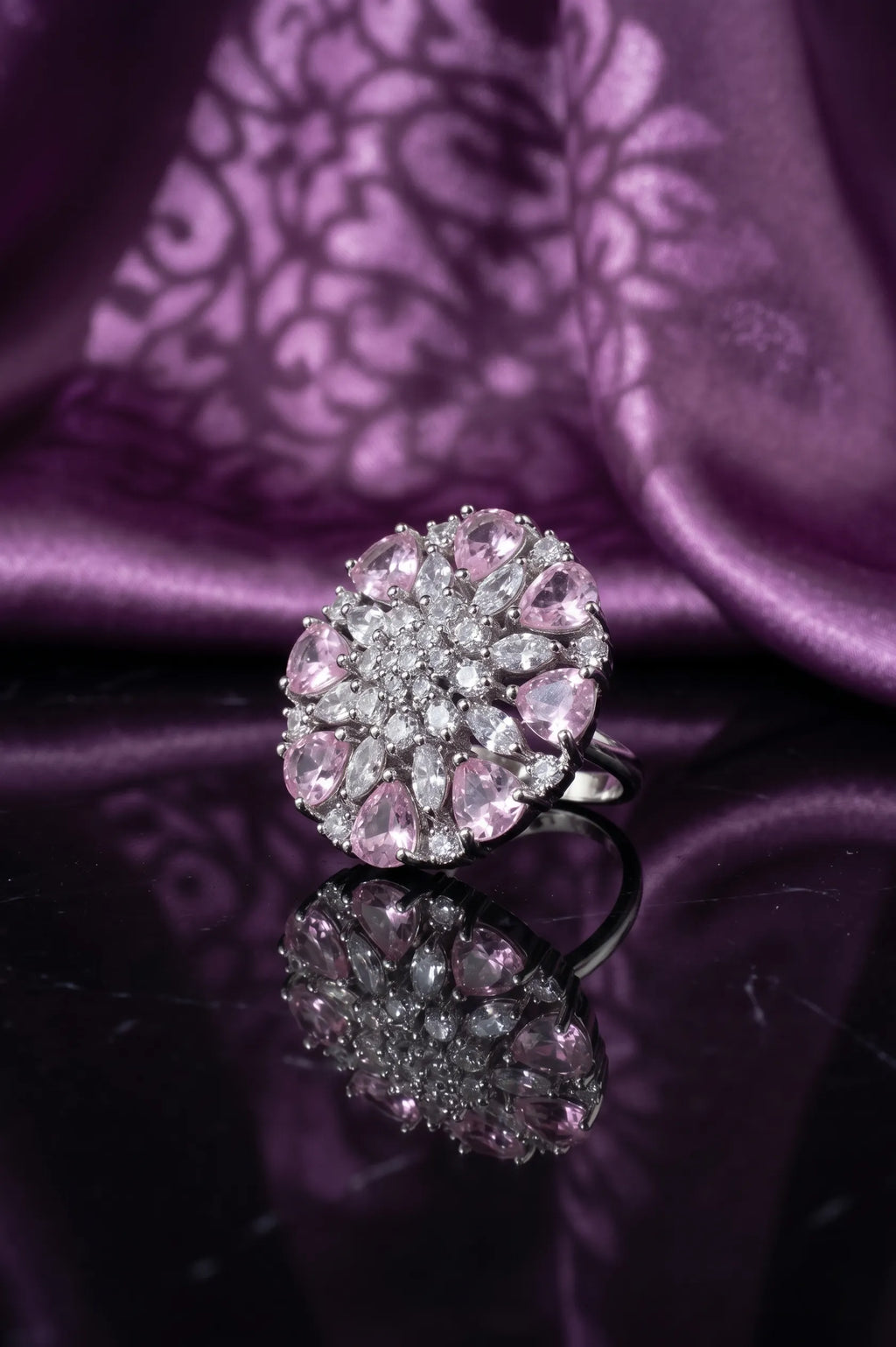 Exotic diamond Ring