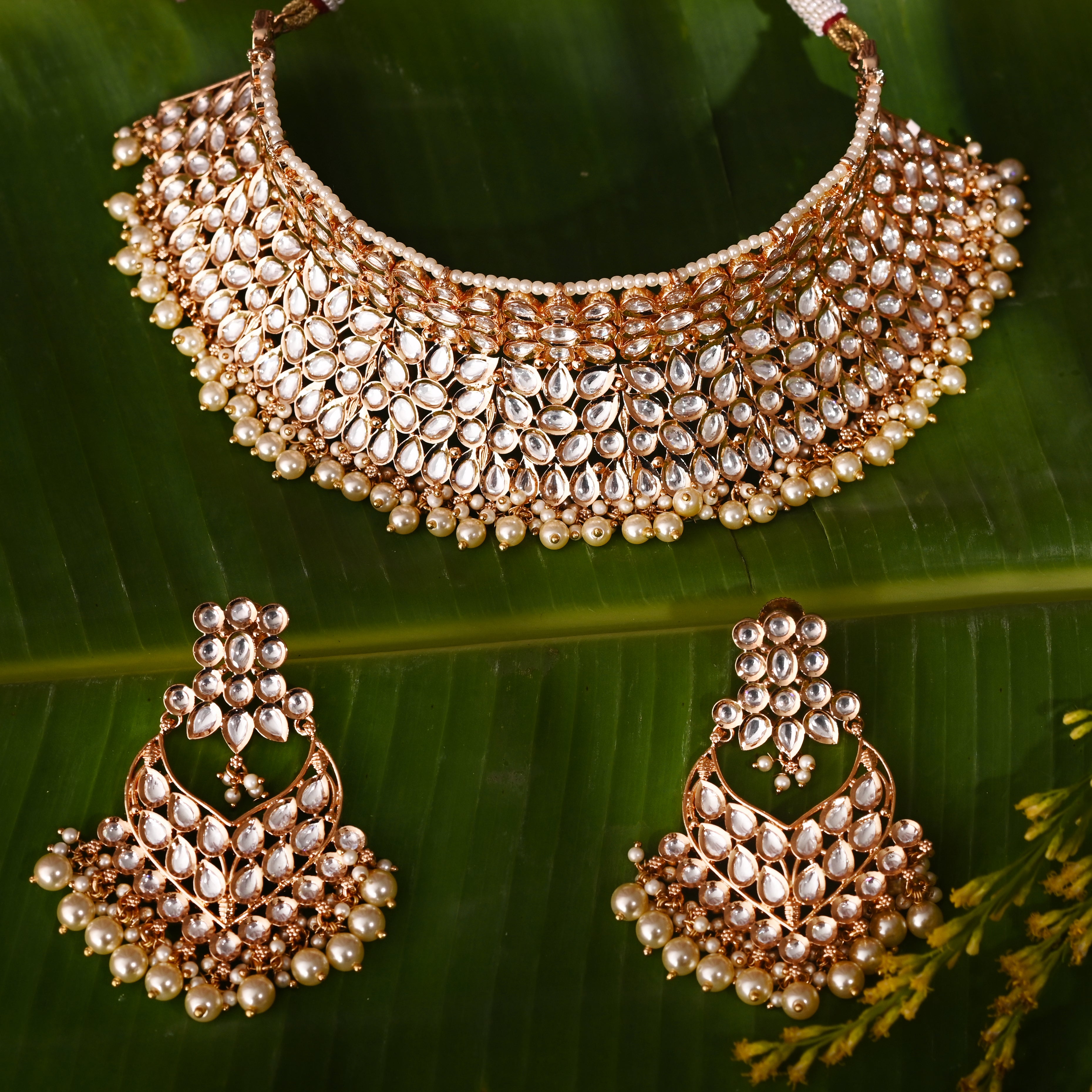 Vintage Glory Necklace Set