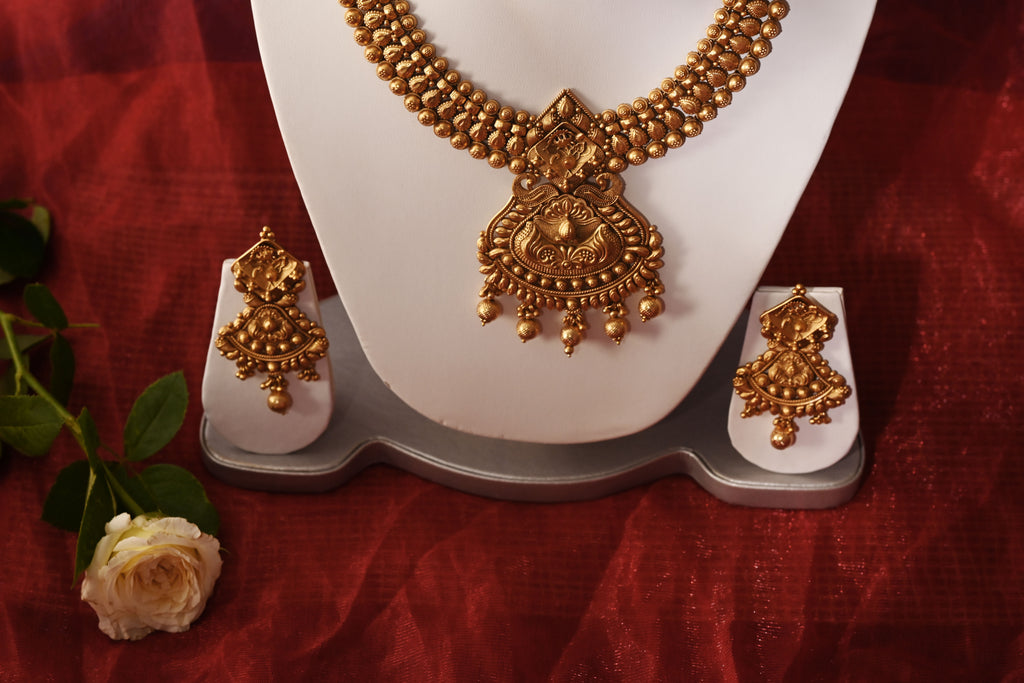Festive Fever Necklace Set