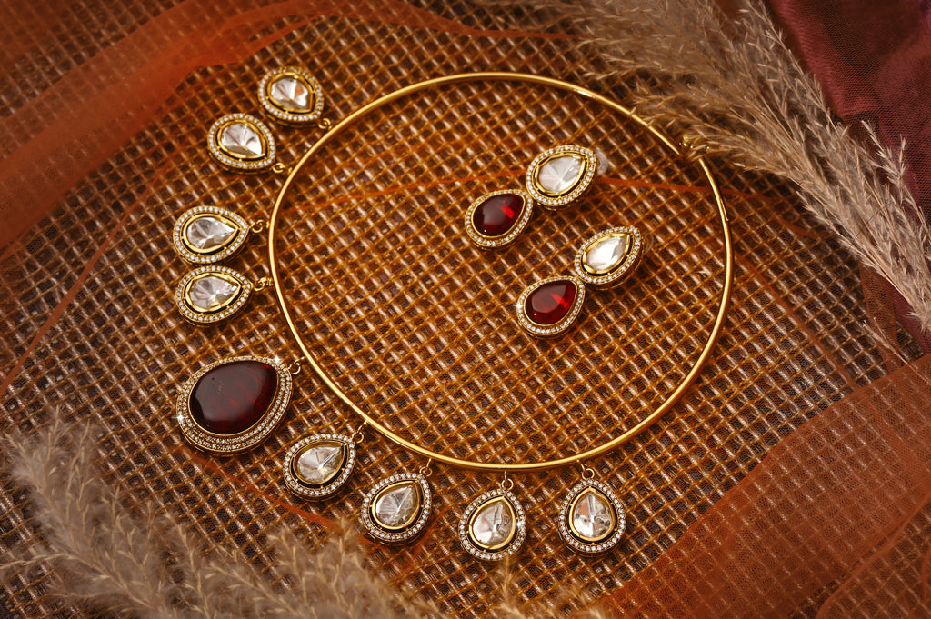 Riwaayat Regal Necklace Set